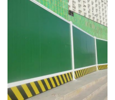 彩鋼圍擋在工地上有哪些優點呢？